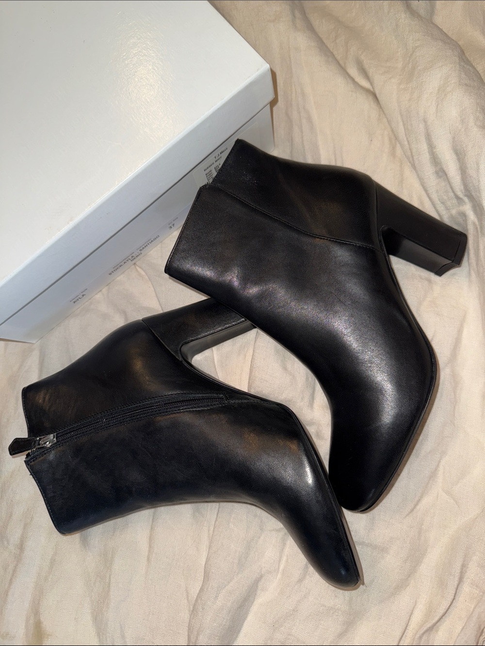 Grigia Rancio Booties NWT - Picture 2 of 8
